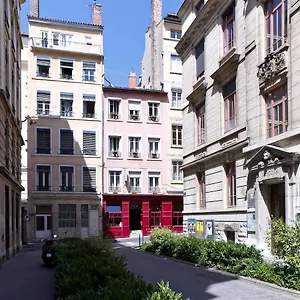Saint Vincent 3*, Lyon France